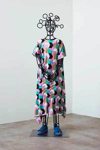 Look 28